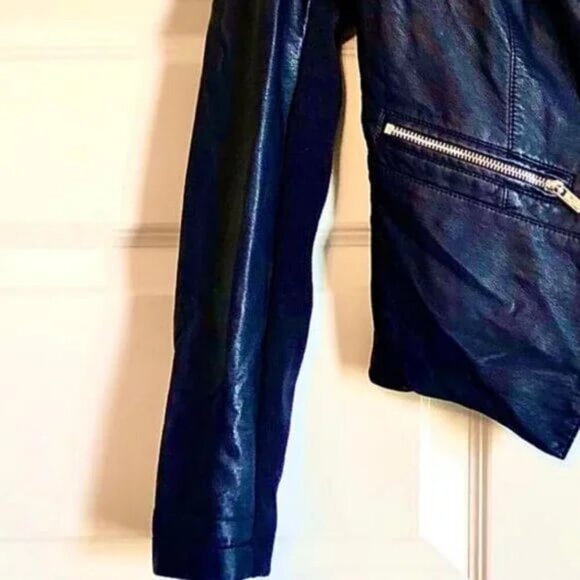 NWT WILSON'S LEATHER x BLACK RIVET Vegan Leather Moto Jacket Navy S MSRP $180 - Picture 4 of 9